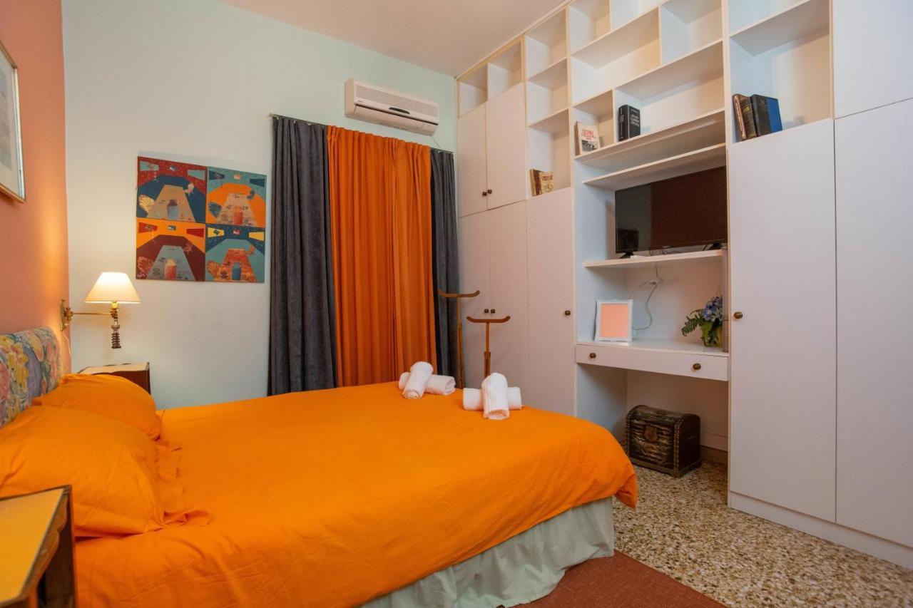 Marina's Bright Getaway - Center House Apartment Nafplio