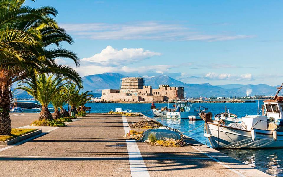 Marina's Bright Getaway - Center House Nafplio